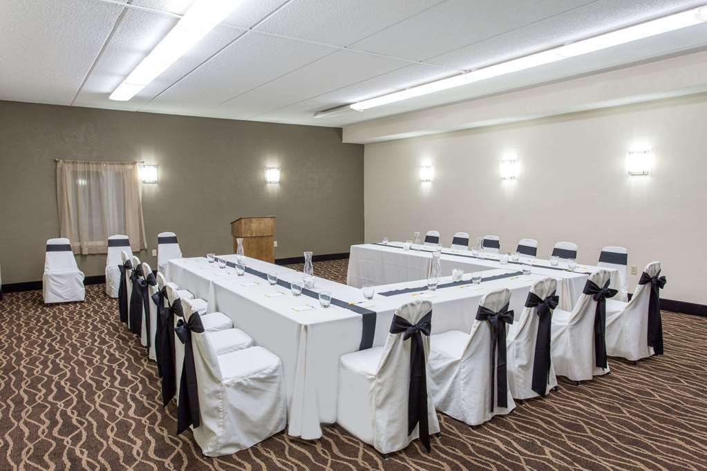 Econo Lodge Форест-Сити Экстерьер фото